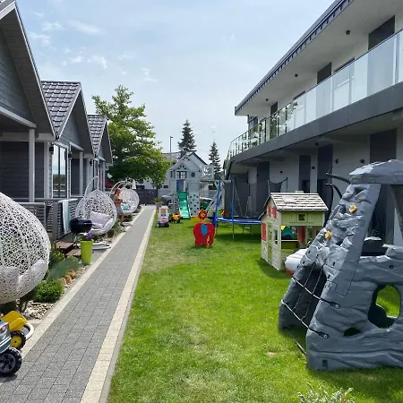 I Skandynawia Z Basenem