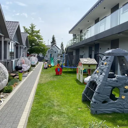 I Skandynawia Z Basenem