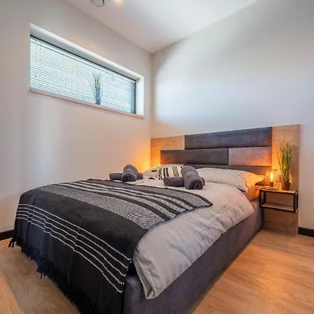 I Skandynawia Z Basenem Apartament