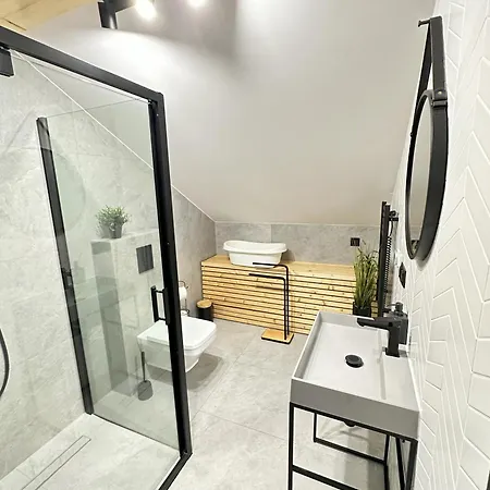 Apartament I Skandynawia Z Basenem