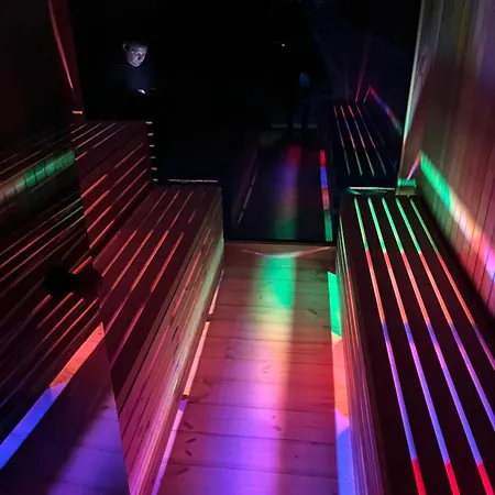 I Skandynawia Z Basenem